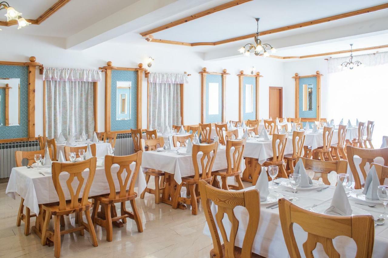 Pansion Oliva Ξενοδοχείο Krnica Εξωτερικό φωτογραφία